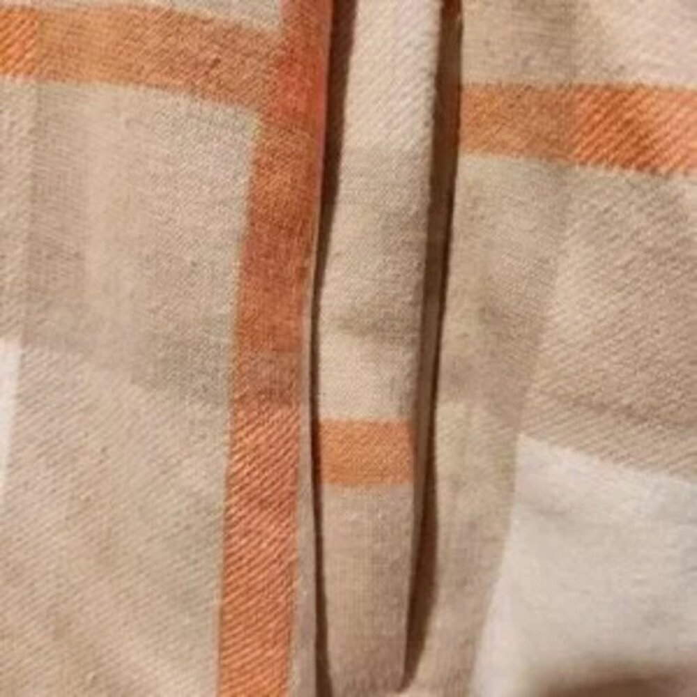 PRETTY LITTLE THING shacket tan white and melon plaid flannel jacket size 28 - Picture 5 of 9